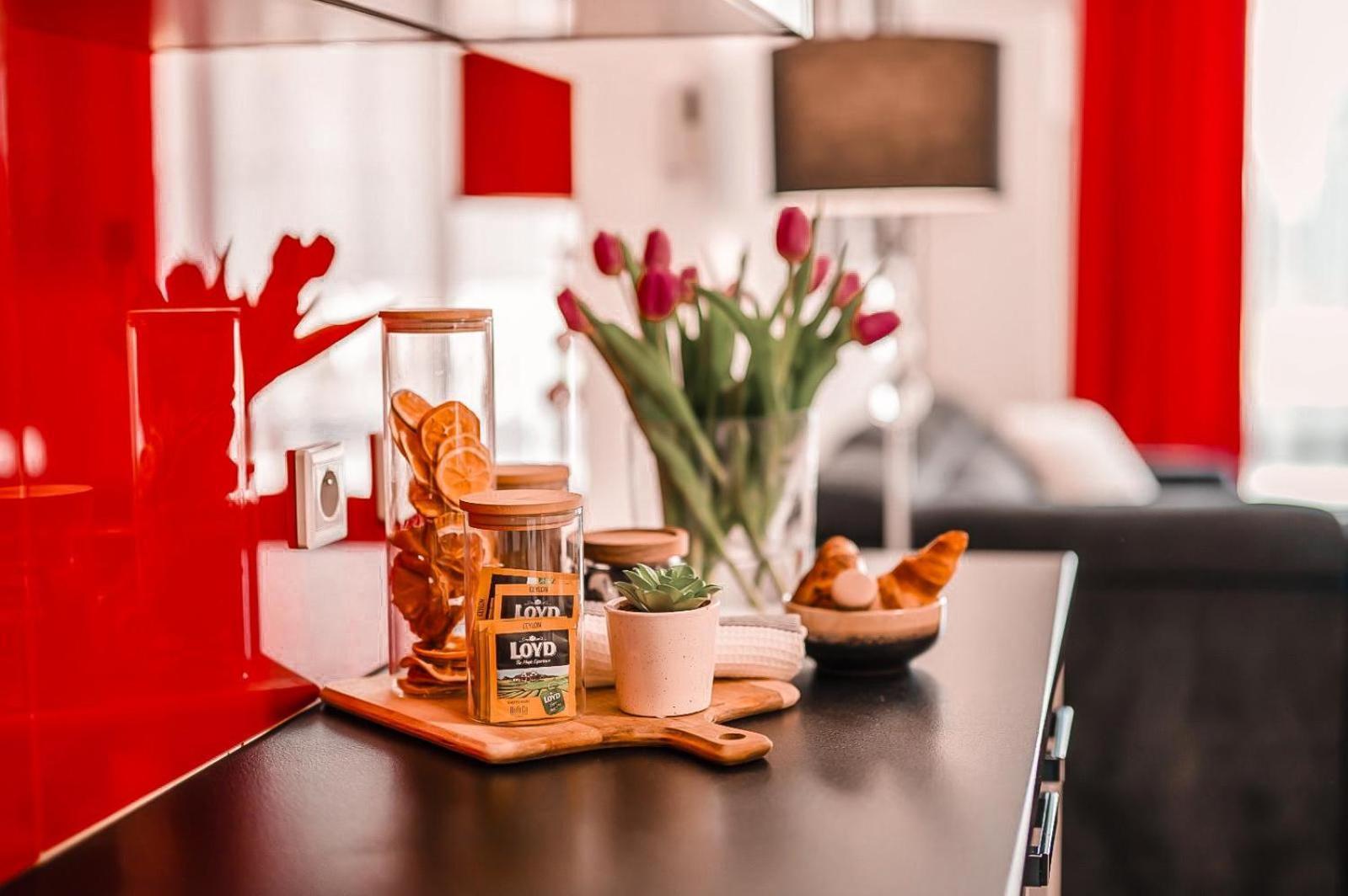 Katania Moxy Te&Am Cracow Daire Krakow Dış mekan fotoğraf