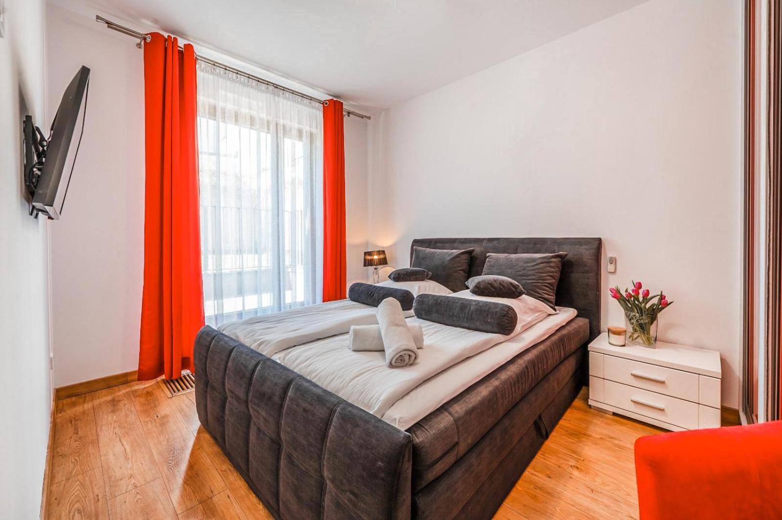 Katania Moxy Te&Am Cracow Daire Krakow Dış mekan fotoğraf